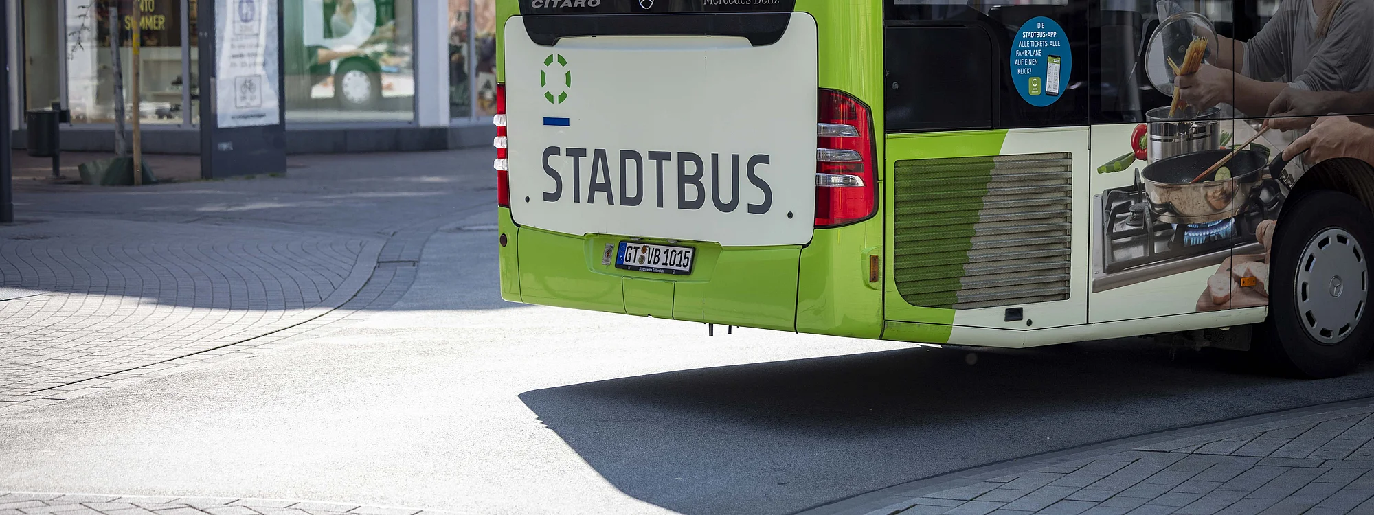 Ein Bus mit der Aufschrift STADTBUS